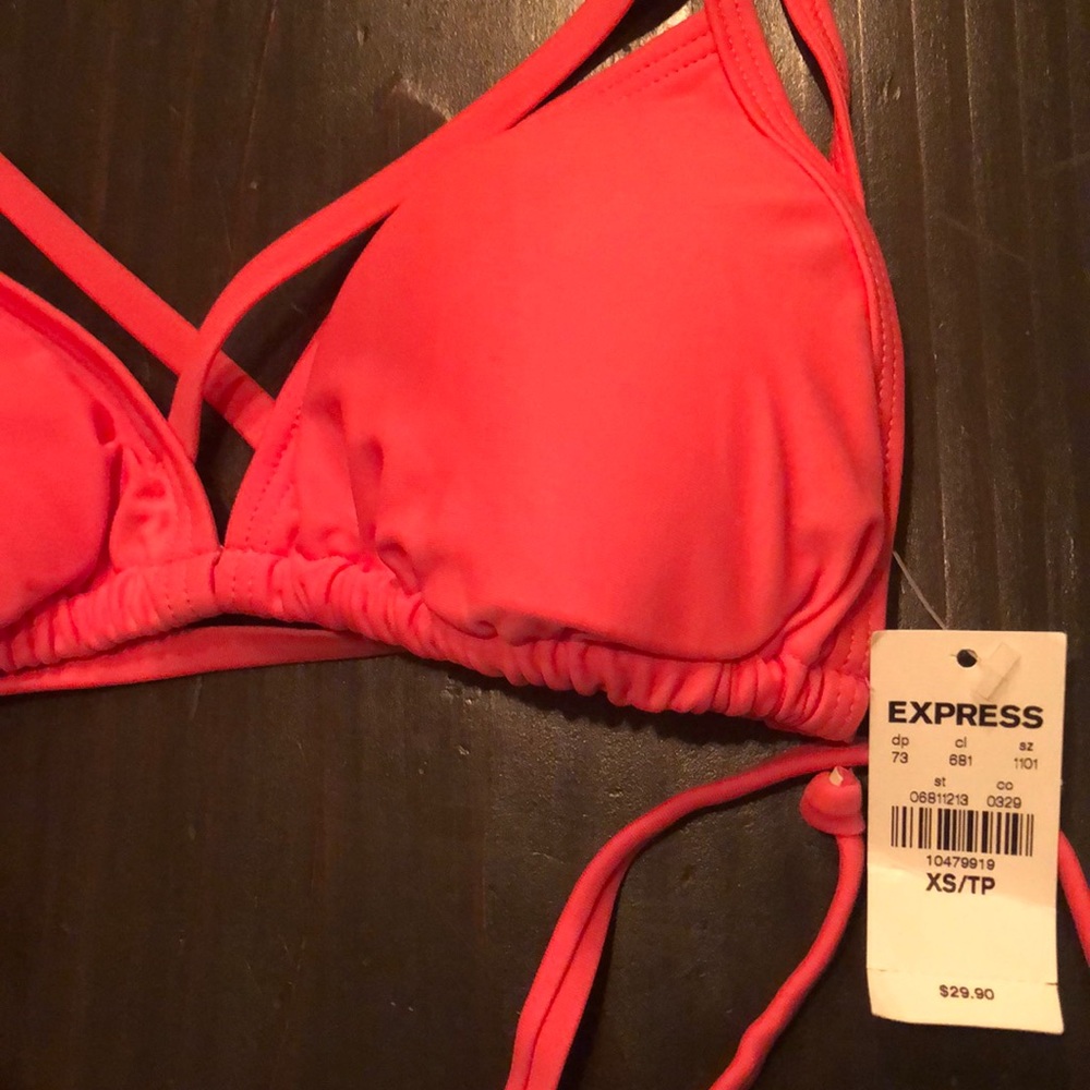Pink Bikini - Picture 3 of 5